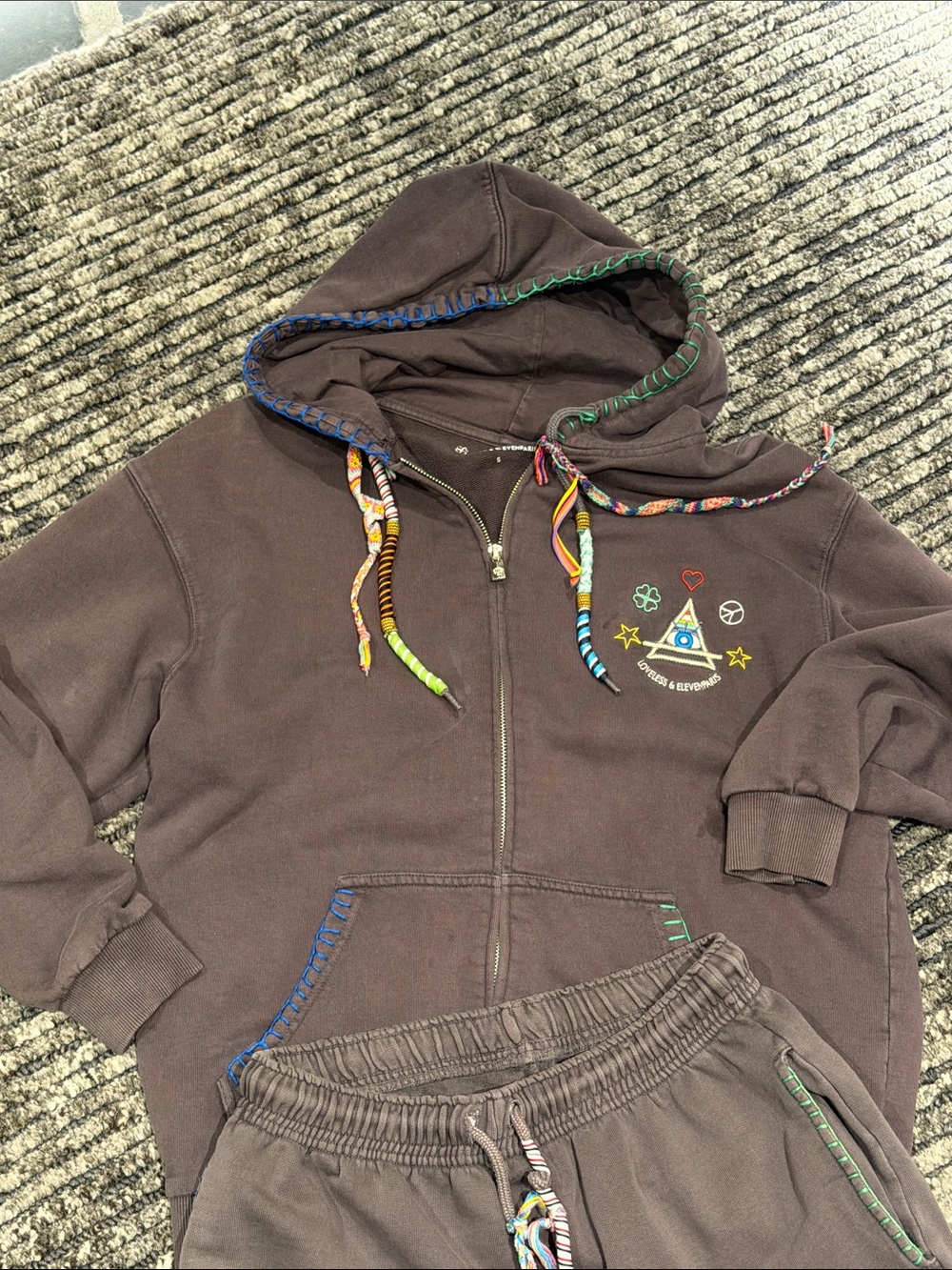 Women’s Brown Embroidered Jogger Sweatpants - Casual Cozy Fit - Picture 4 of 11
